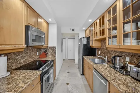 1000 Island Boulevard Aventura FL 33160