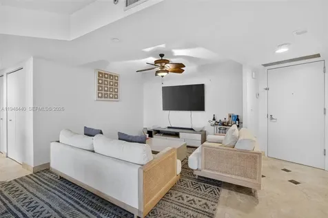 1000 Island Boulevard Aventura FL 33160
