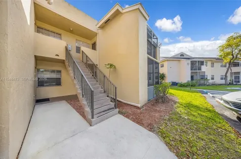 680 Cypress Club Way Deerfield Beach FL 33064