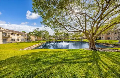 680 Cypress Club Way Deerfield Beach FL 33064