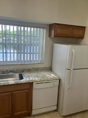 680 Cypress Club Way Deerfield Beach FL 33064