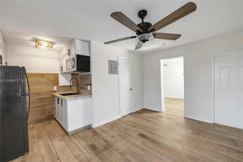 822 N 20th Avenue Hollywood FL 33020