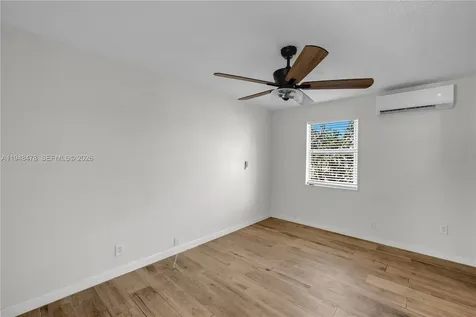 822 N 20th Avenue Hollywood FL 33020