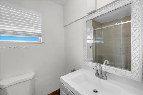 822 N 20th Avenue Hollywood FL 33020