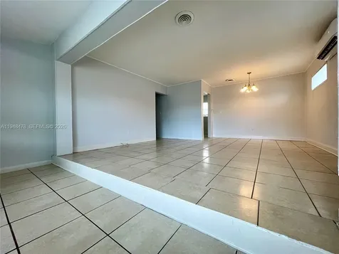 822 N 20th Avenue Hollywood FL 33020