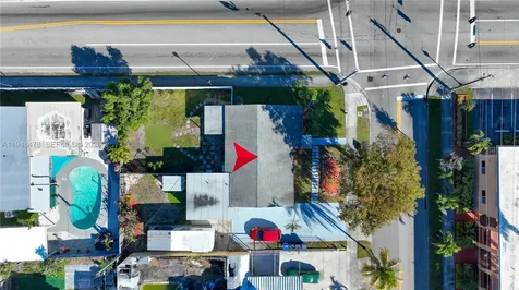 822 N 20th Avenue Hollywood FL 33020