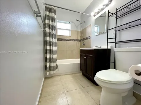822 N 20th Avenue Hollywood FL 33020
