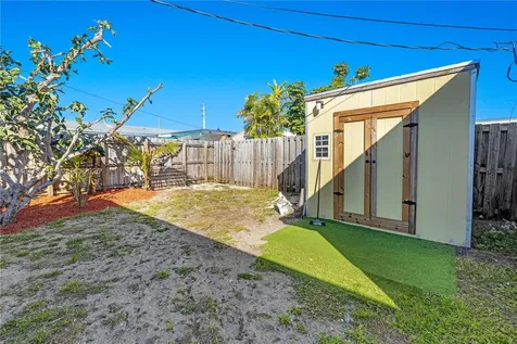 822 N 20th Avenue Hollywood FL 33020
