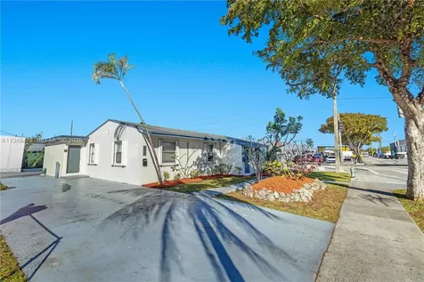 822 N 20th Avenue Hollywood FL 33020