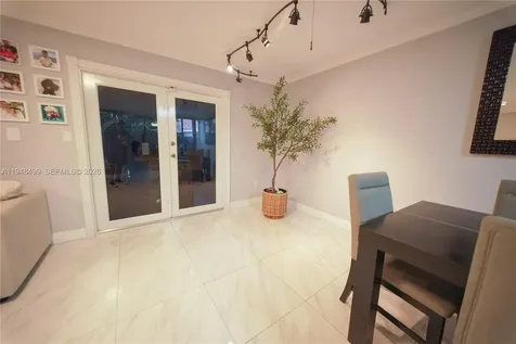 5445 W 27th Lane Hialeah FL 33016