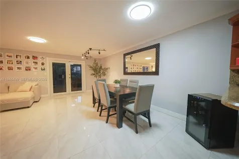 5445 W 27th Lane Hialeah FL 33016