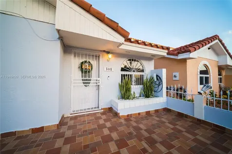 5445 W 27th Lane Hialeah FL 33016