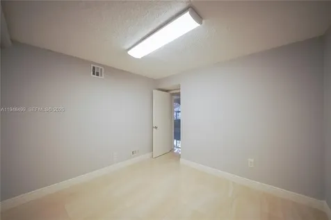 5445 W 27th Lane Hialeah FL 33016