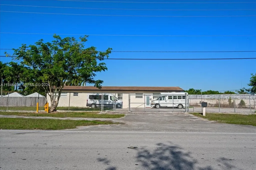 29170 Old Dixie Highway Homestead FL 33033