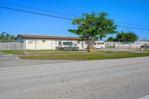 29170 Old Dixie Highway Homestead FL 33033