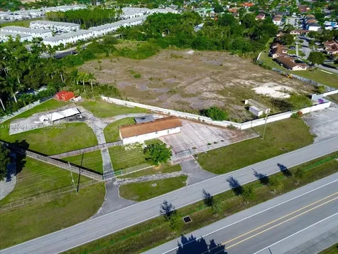 29170 Old Dixie Highway Homestead FL 33033