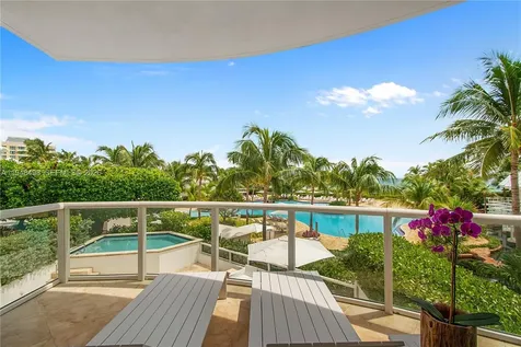 50 S Pointe Drive Miami Beach FL 33139