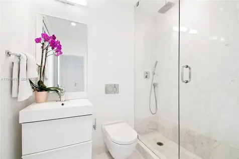 50 S Pointe Drive Miami Beach FL 33139