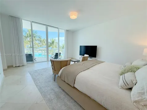 50 S Pointe Drive Miami Beach FL 33139