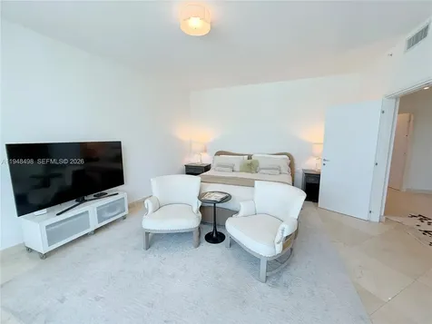 50 S Pointe Drive Miami Beach FL 33139