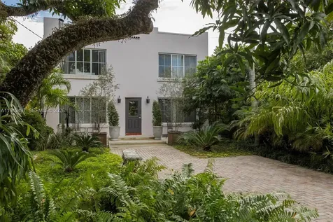 1360 SW 14th Street Miami FL 33145