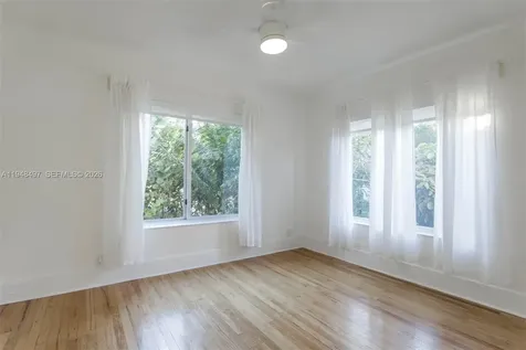 1360 SW 14th Street Miami FL 33145