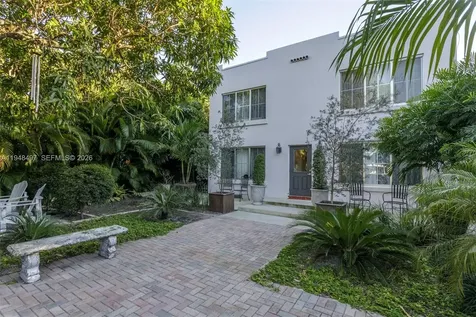 1360 SW 14th Street Miami FL 33145