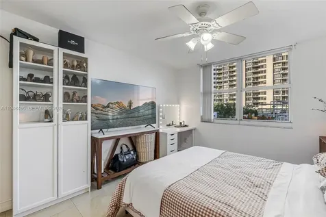 770 Claughton Island Drive Miami FL 33131