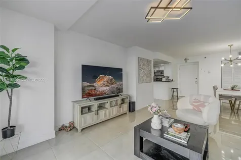 770 Claughton Island Drive Miami FL 33131