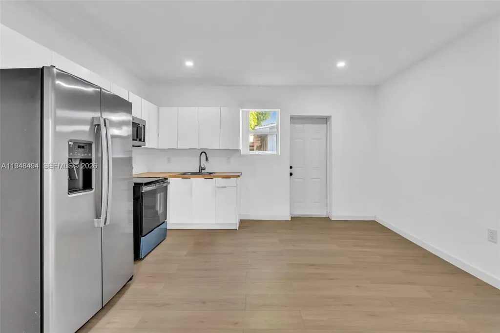 709 SW 4th Court Fort Lauderdale FL 33315
