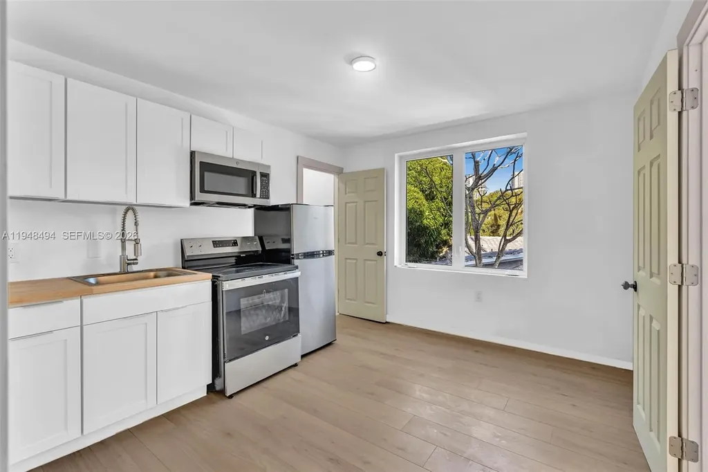 709 SW 4th Court Fort Lauderdale FL 33315