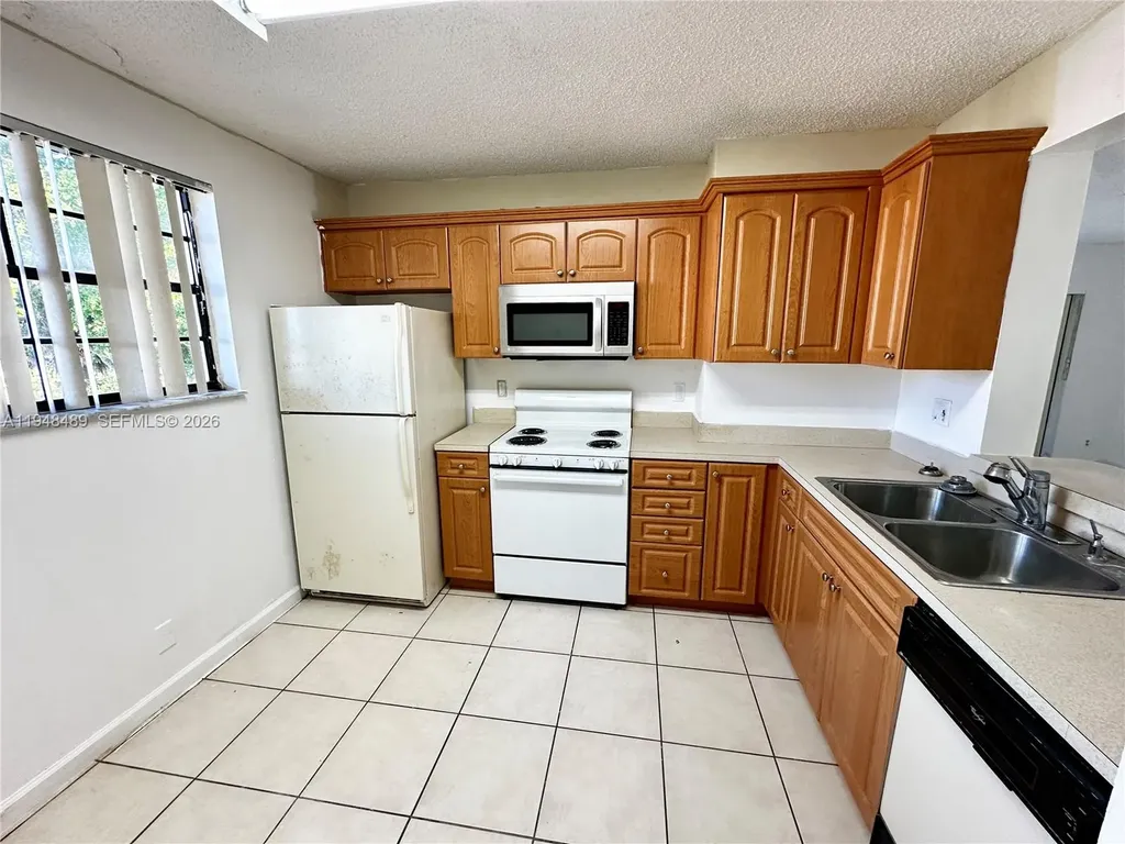 12262 Royal Palm Boulevard Coral Springs FL 33065