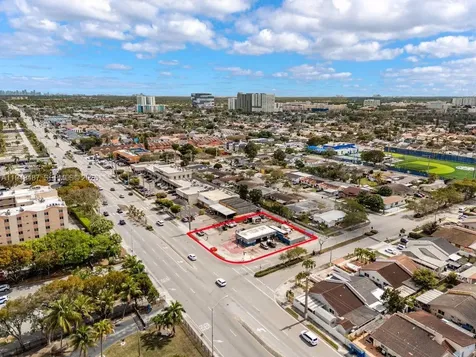 11480 W Flagler Street Sweetwater FL 33174