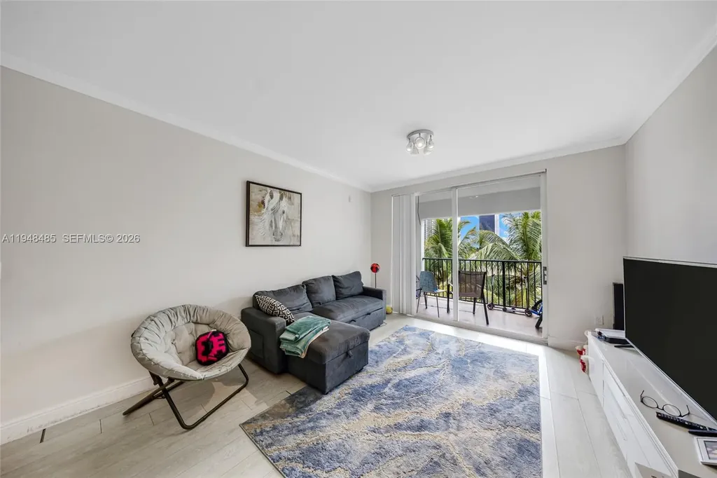 17145 N Bay Road Sunny Isles Beach FL 33160