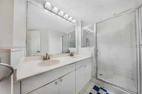 17145 N Bay Road Sunny Isles Beach FL 33160