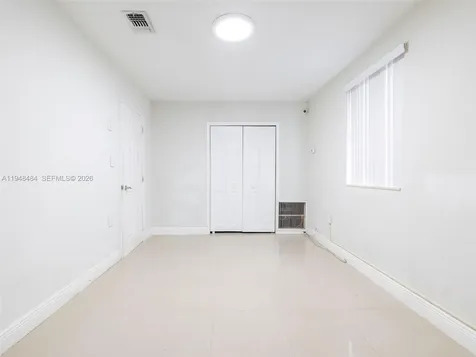 201 E 44th Street Hialeah FL 33013