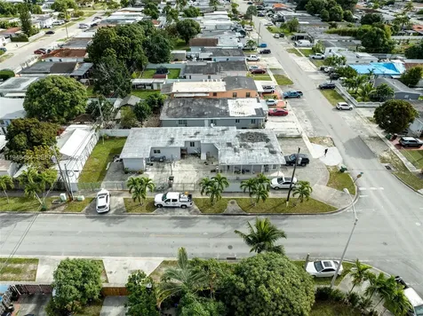 201 E 44th Street Hialeah FL 33013