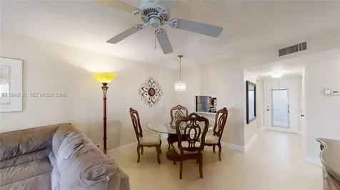 2800 W Sunrise Lakes Drive Sunrise FL 33322