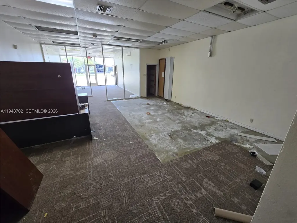1041 W Commercial Boulevard Fort Lauderdale FL 33309