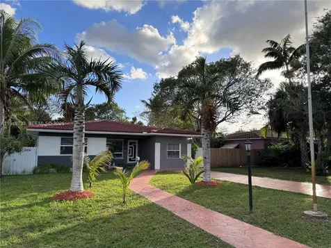 2614 Fillmore Street Hollywood FL 33020