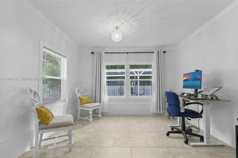 8440 NW 28th Place Sunrise FL 33322