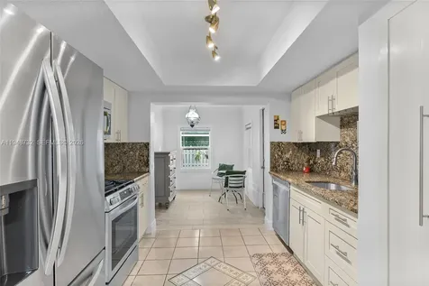 8440 NW 28th Place Sunrise FL 33322