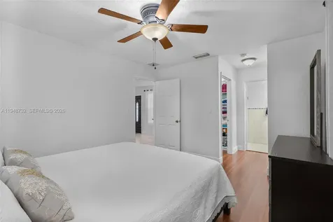8440 NW 28th Place Sunrise FL 33322
