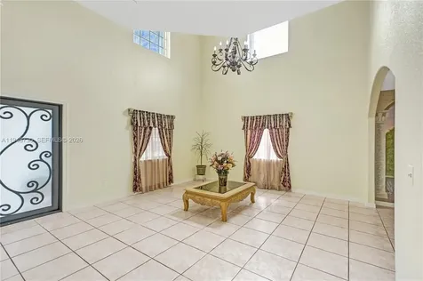 5502 SW 162nd Place Miami FL 33185