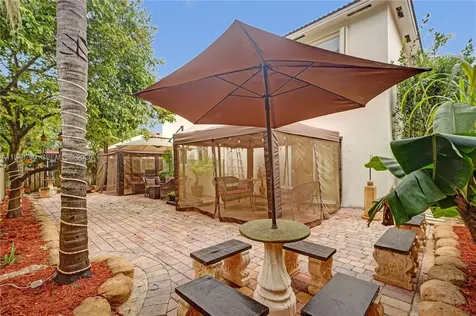 5502 SW 162nd Place Miami FL 33185