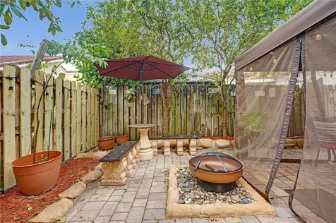 5502 SW 162nd Place Miami FL 33185