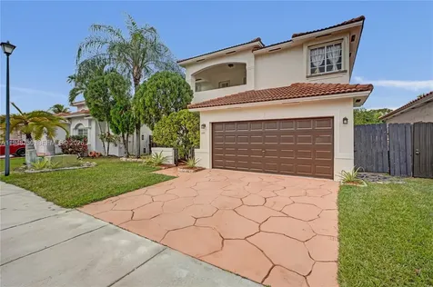5502 SW 162nd Place Miami FL 33185