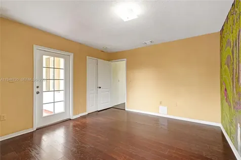 5502 SW 162nd Place Miami FL 33185