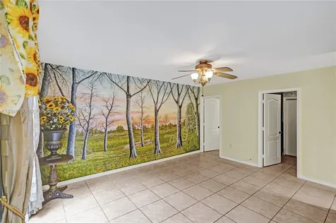 5502 SW 162nd Place Miami FL 33185