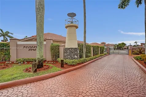 5502 SW 162nd Place Miami FL 33185